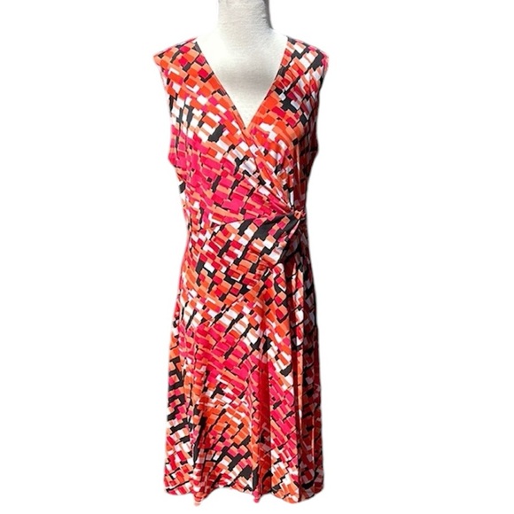 Travel Smith Red Sleeveless Dress,Deep V-Neckline with Flattering Wrap Look - Picture 1 of 10